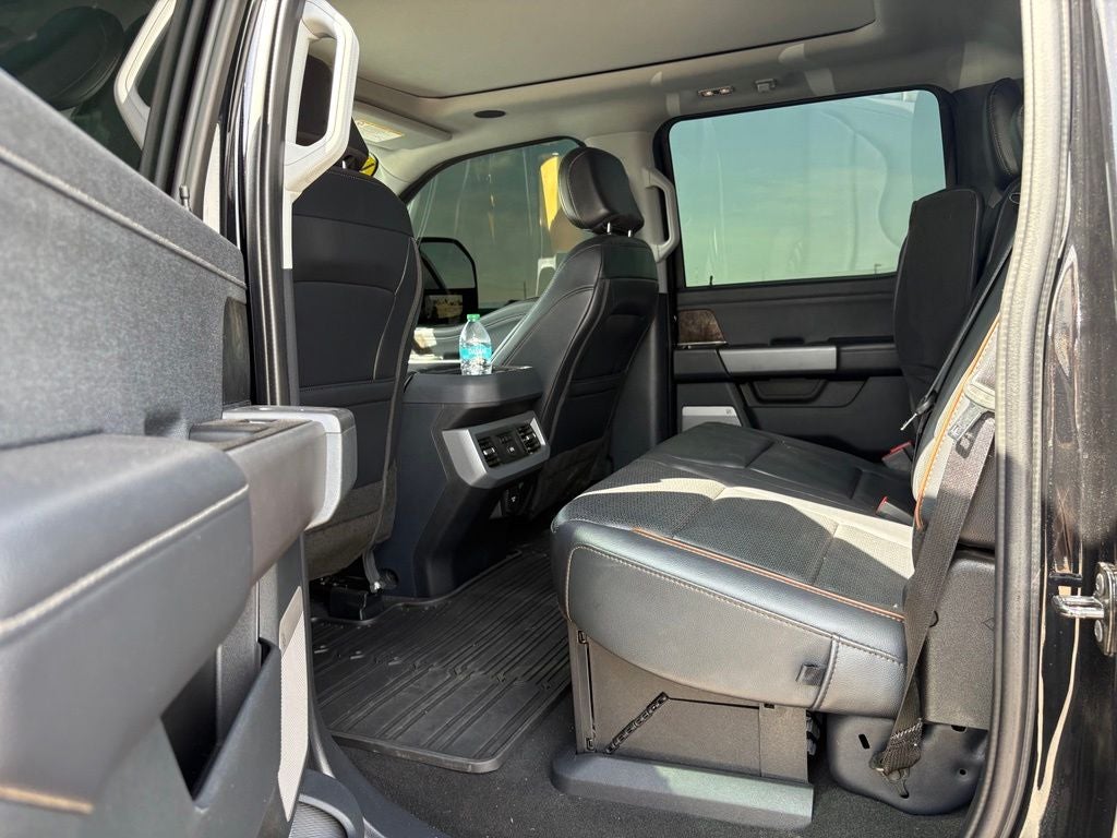 2025 Ford F-450SD Lariat DRW