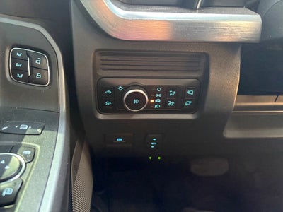2025 Ford F-450SD Lariat DRW