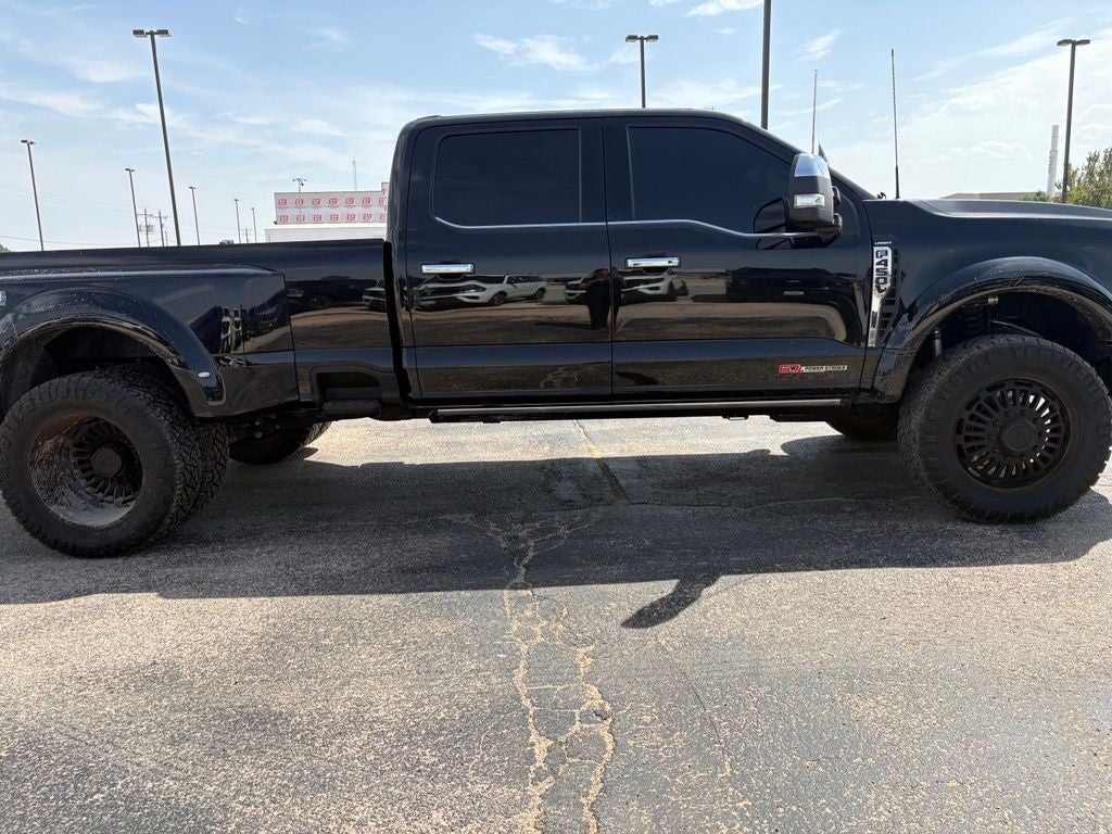 2025 Ford F-450SD Lariat DRW
