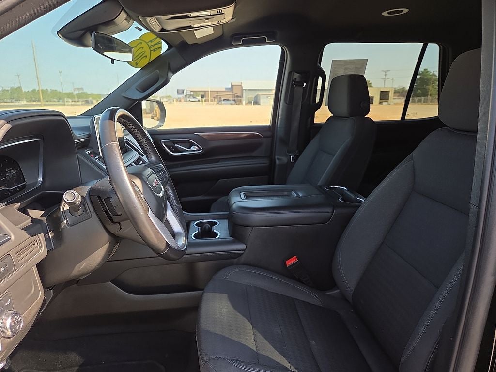 2023 GMC Yukon SLE