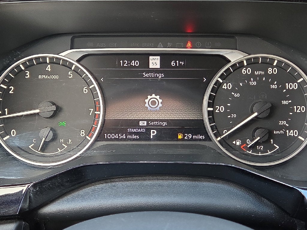 2022 Nissan Pathfinder SL