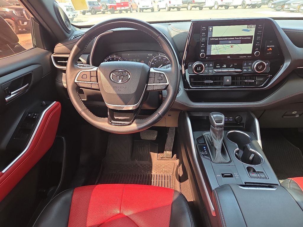 2022 Toyota Highlander XSE