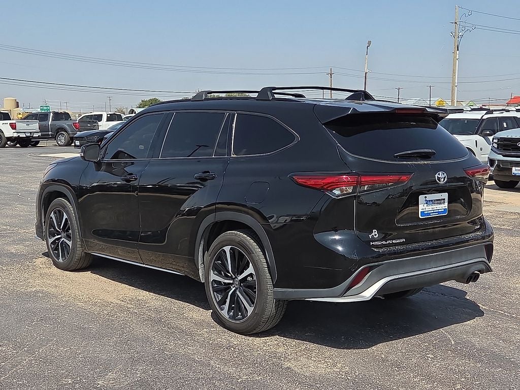 2022 Toyota Highlander XSE