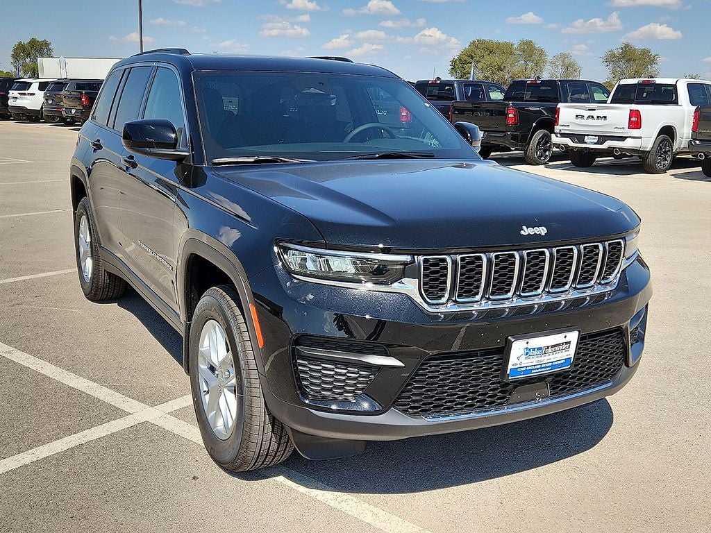 2025 Jeep Grand Cherokee Laredo X