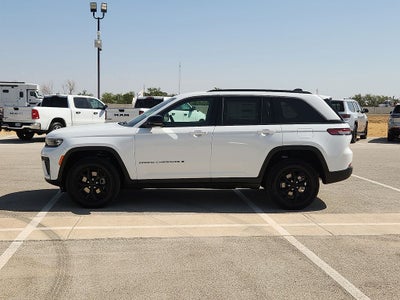 2026 Jeep Grand Cherokee Altitude 4x4