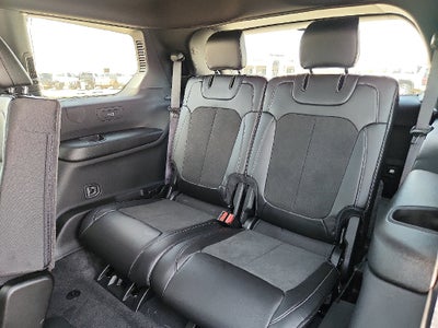 2027 Jeep Grand Cherokee GRAND CHEROKEE L LAREDO ALTITUDE 4X2