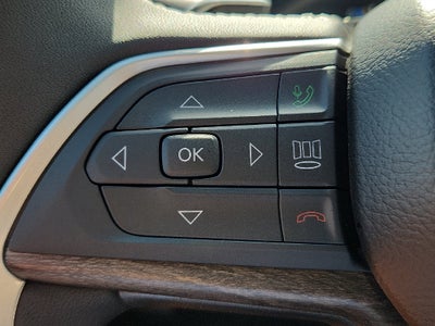 2027 Jeep Grand Cherokee GRAND CHEROKEE L LAREDO ALTITUDE 4X2