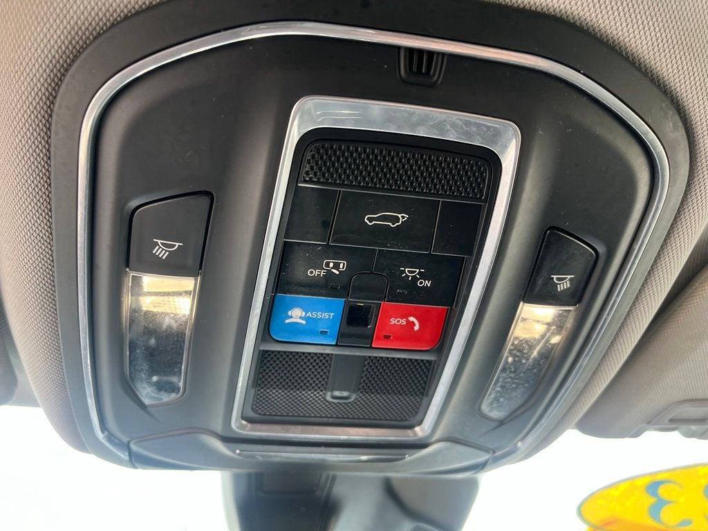 2023 Jeep Grand Cherokee L Limited 4x2