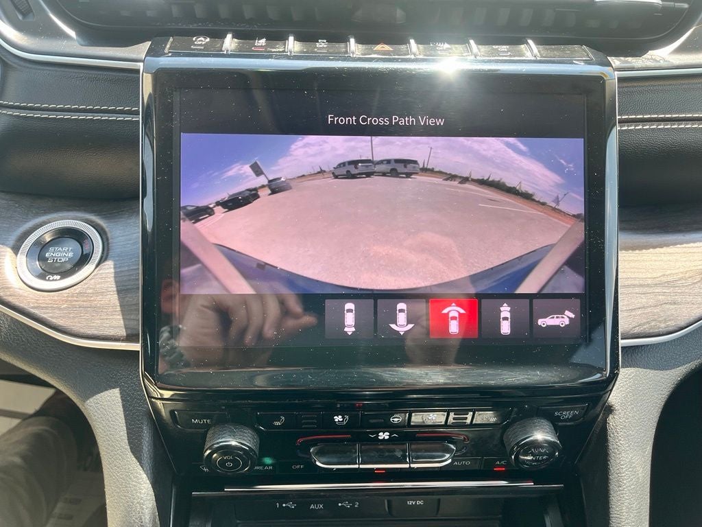 2023 Jeep Grand Cherokee L Limited 4x2