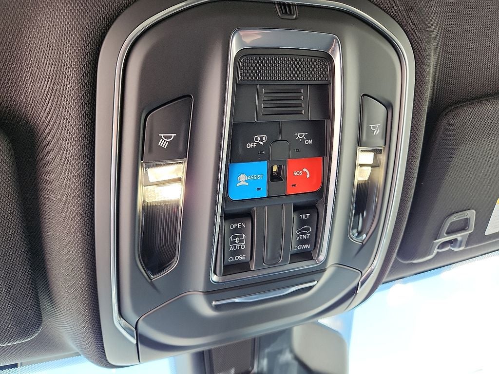 2025 Jeep Grand Cherokee GRAND CHEROKEE L LAREDO X 4X4