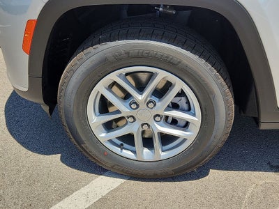 2025 Jeep Grand Cherokee GRAND CHEROKEE L LAREDO X 4X4