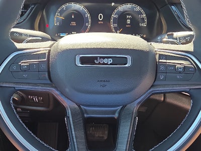 2027 Jeep Grand Cherokee GRAND CHEROKEE L LAREDO ALTITUDE 4X4