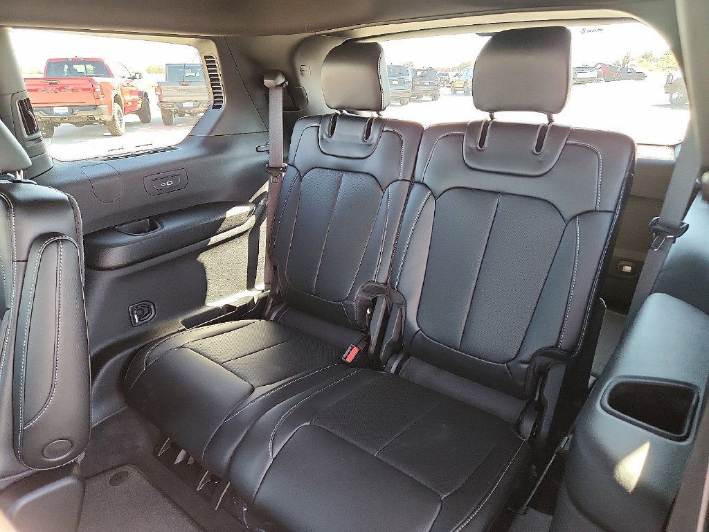 2027 Jeep Grand Cherokee GRAND CHEROKEE L LIMITED 4X4