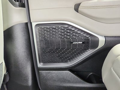2025 Jeep Wagoneer Base