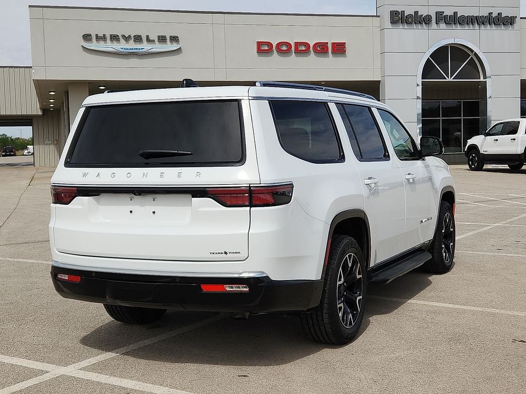 2025 Jeep Wagoneer Base
