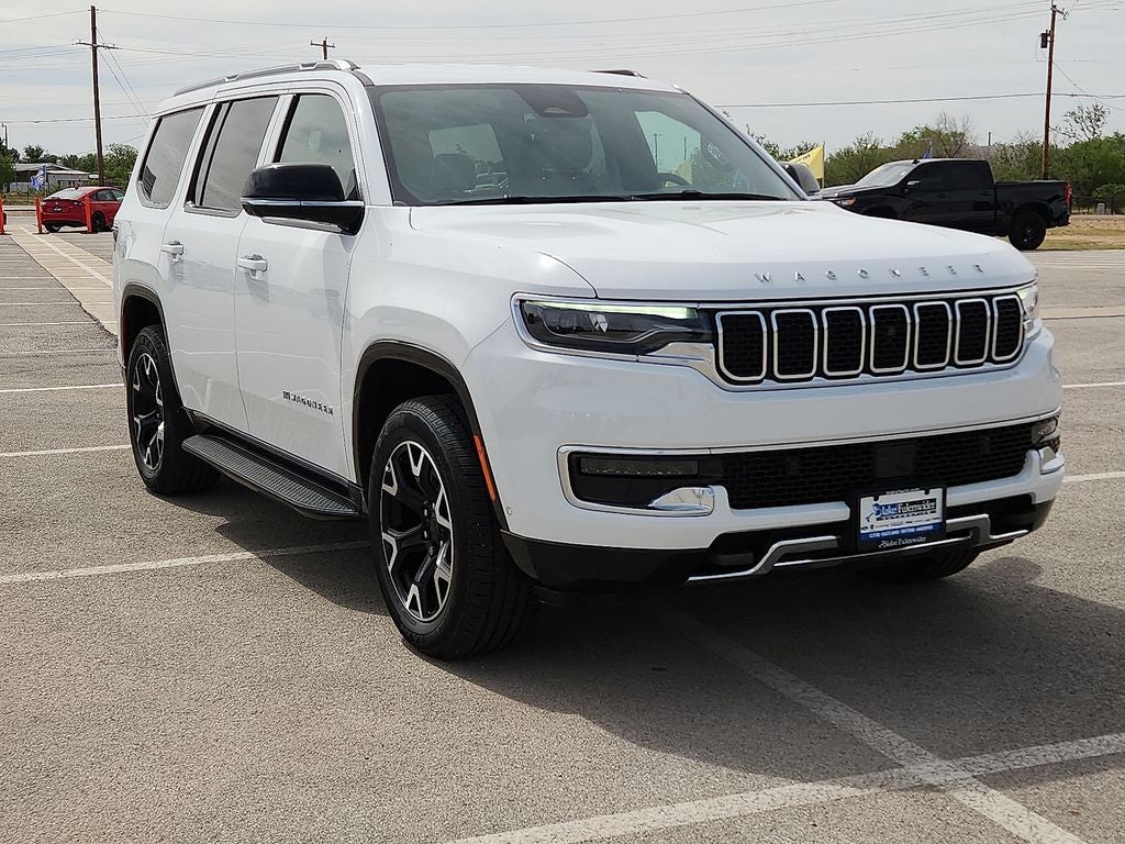 2025 Jeep Wagoneer Base