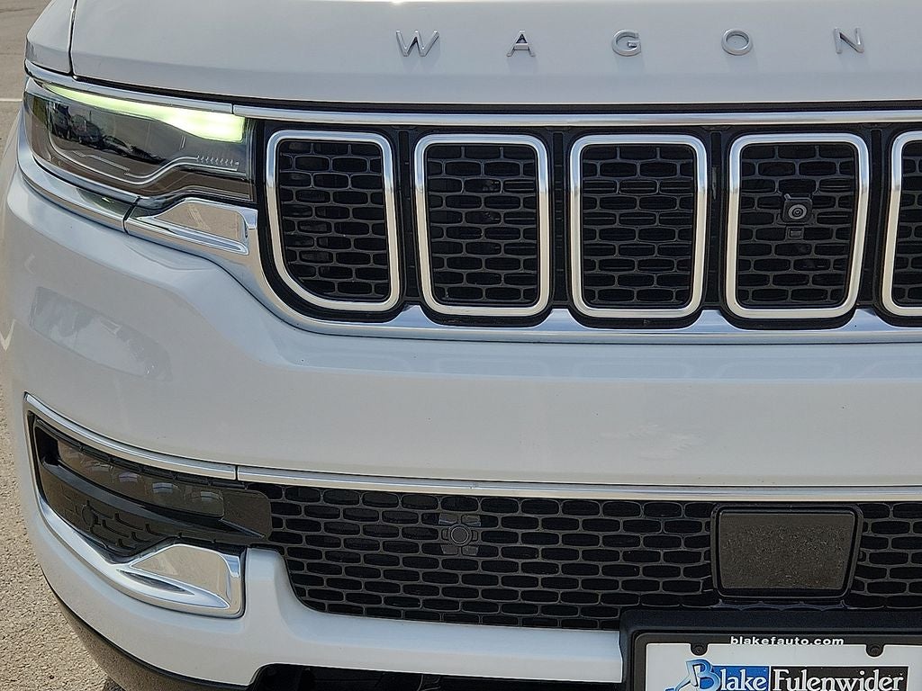 2025 Jeep Wagoneer Base