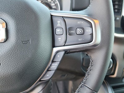 2025 RAM 1500 RAM 1500 LONE STAR CREW CAB 4X2 5'7' BOX
