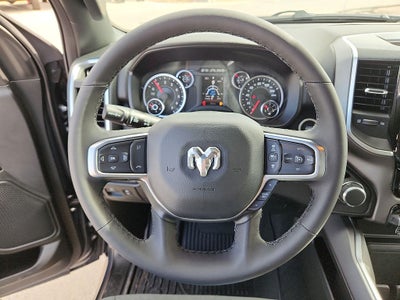 2025 RAM 1500 RAM 1500 LONE STAR CREW CAB 4X2 5'7' BOX