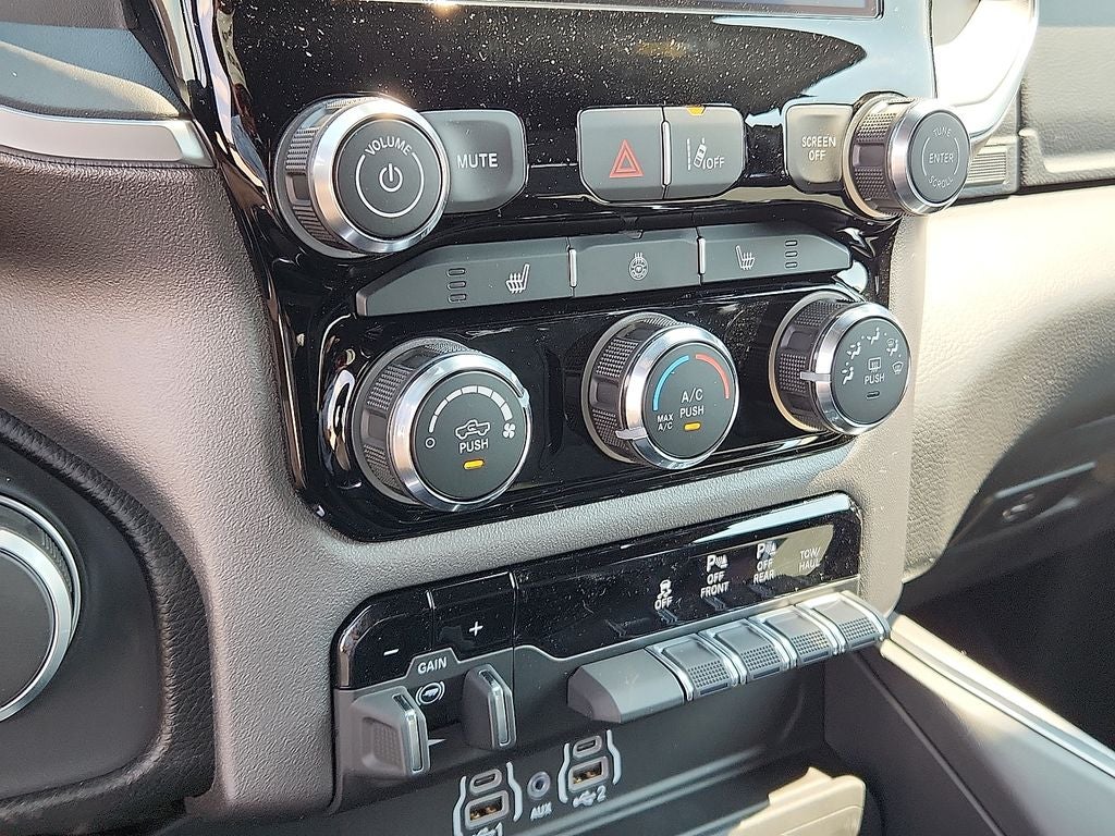 2026 RAM 1500 RAM 1500 LONE STAR CREW CAB 4X2 5'7' BOX