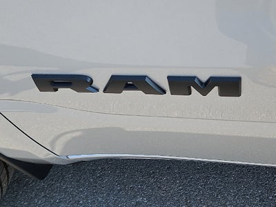 2026 RAM 1500 RAM 1500 EXPRESS QUAD CAB 4X2 6'4' BOX