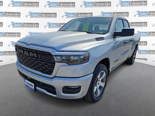 2026 RAM 1500 RAM 1500 EXPRESS QUAD CAB 4X2 6'4' BOX