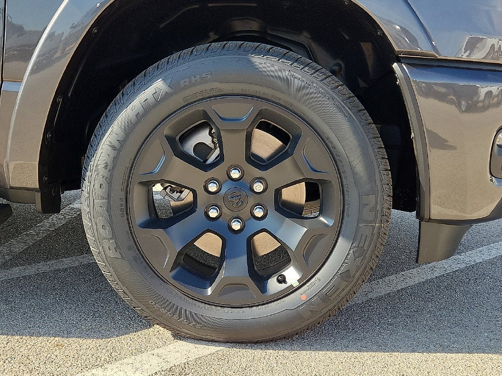 2027 RAM 1500 RAM 1500 LONE STAR CREW CAB 4X4 5'7' BOX