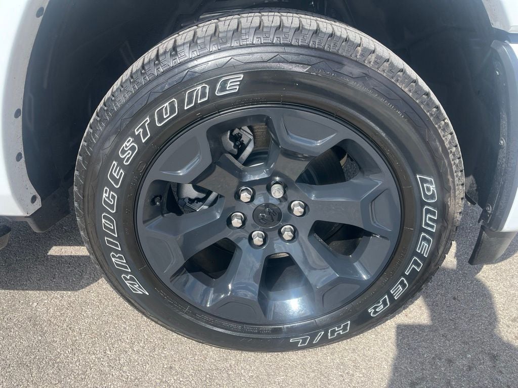 2026 RAM 1500 Lone Star Crew Cab 4x4 5'7' Box