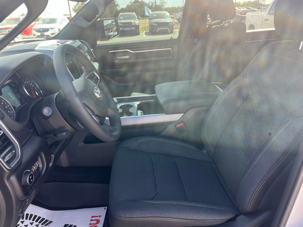 2026 RAM 1500 Lone Star Crew Cab 4x4 5'7' Box