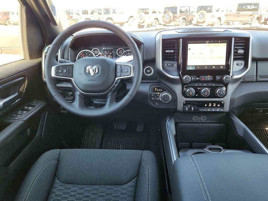 2026 RAM 1500 RAM 1500 LONE STAR CREW CAB 4X4 5'7' BOX