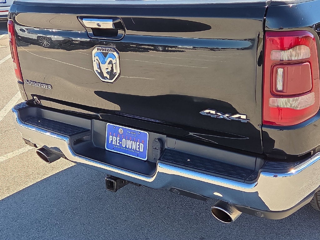 2022 RAM 1500 Laramie Crew Cab 4x4 5'7' Box