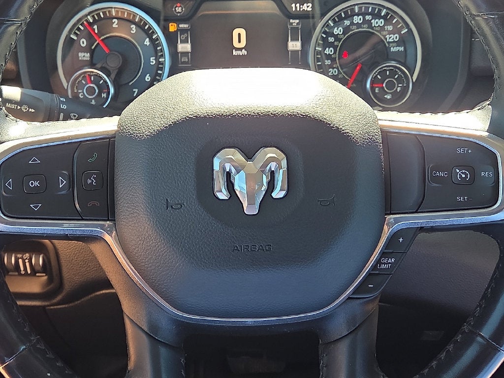 2022 RAM 1500 Laramie Crew Cab 4x4 5'7' Box