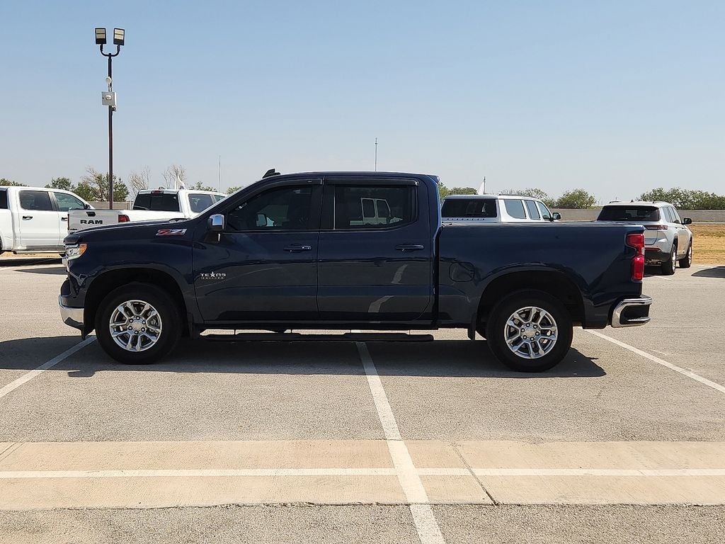 2022 Chevrolet Silverado 1500 4WD Crew Cab Standard Bed LT