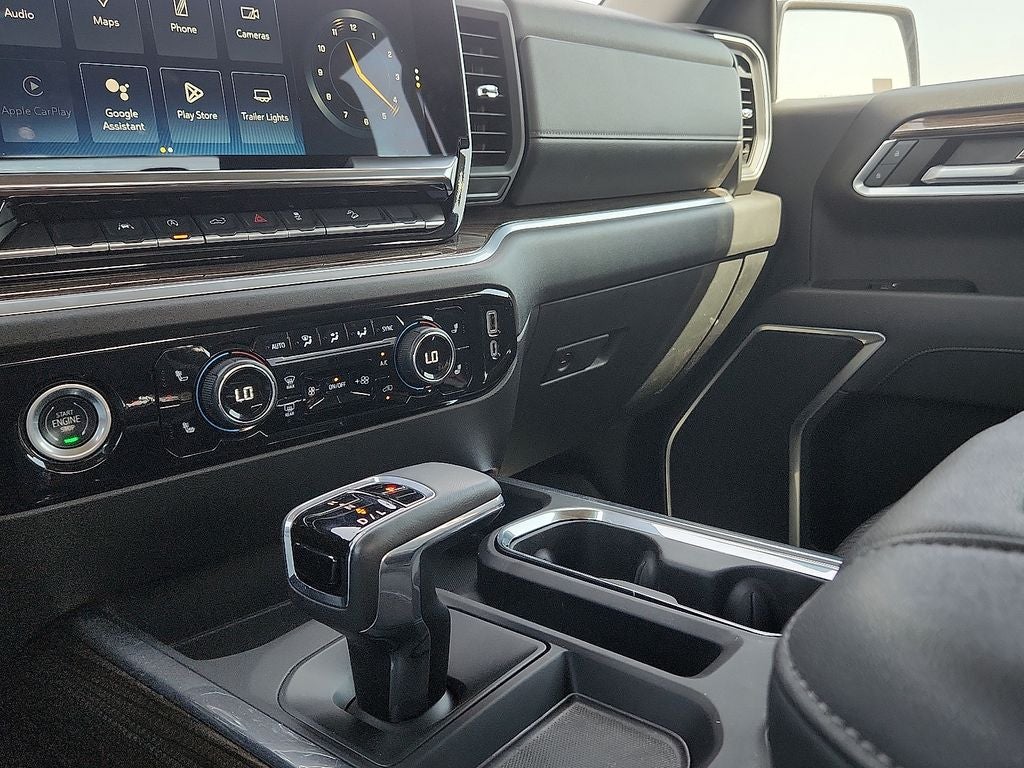 2022 Chevrolet Silverado 1500 4WD Crew Cab Standard Bed LT