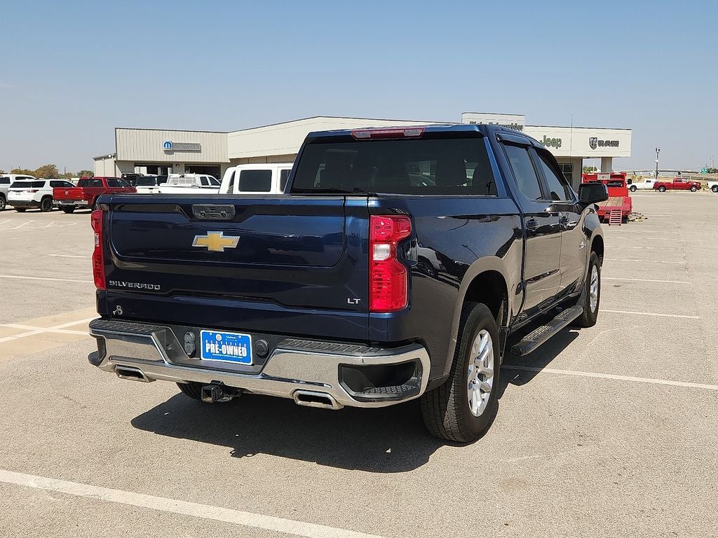 2022 Chevrolet Silverado 1500 4WD Crew Cab Standard Bed LT