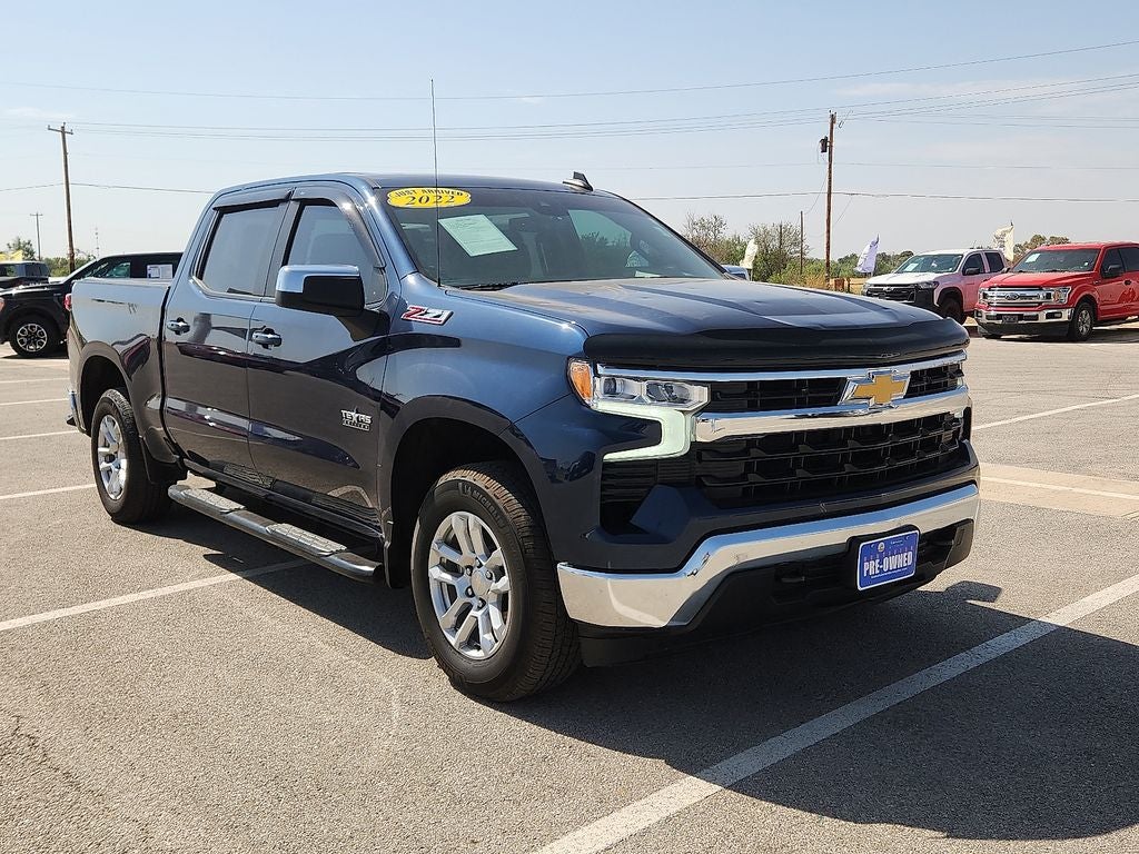2022 Chevrolet Silverado 1500 4WD Crew Cab Standard Bed LT