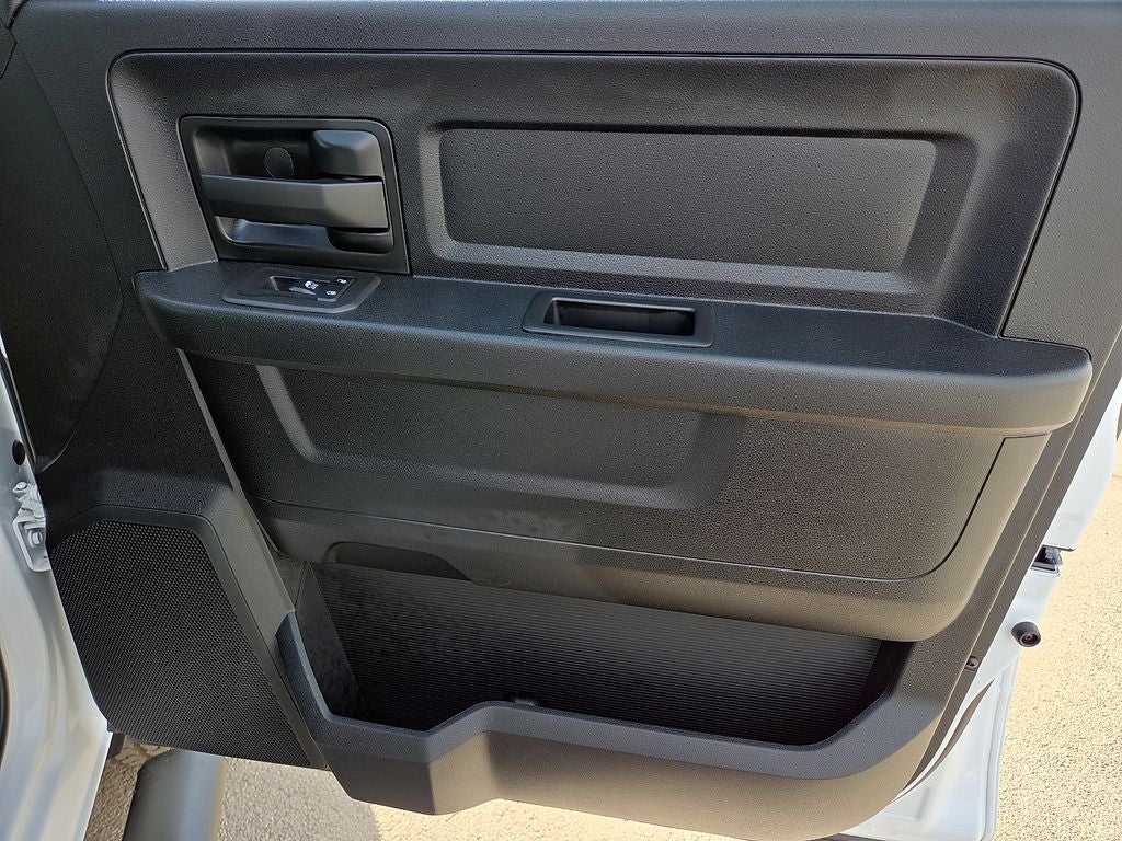 2027 RAM Ram 2500 RAM 2500 TRADESMAN CREW CAB 4X4 6'4' BOX
