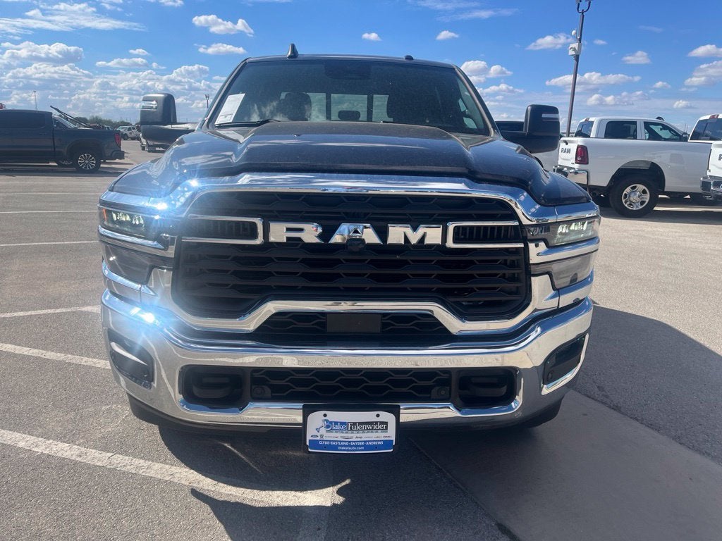 2026 RAM 2500 RAM 2500 TRADESMAN CREW CAB 4X4 6'4' BOX