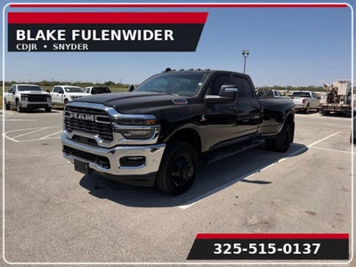 2025 RAM 3500 Tradesman Crew Cab 4x4 8' Box