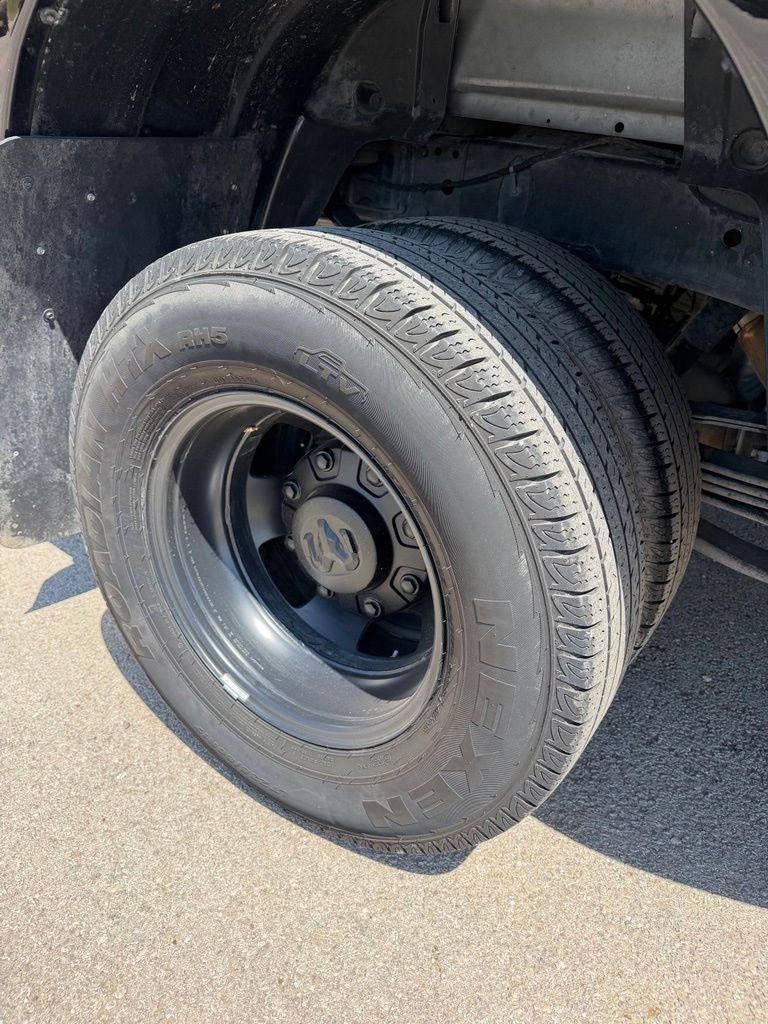 2025 RAM 3500 Tradesman Crew Cab 4x4 8' Box
