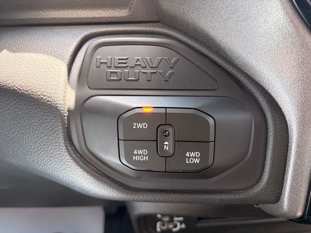 2025 RAM 3500 Tradesman Crew Cab 4x4 8' Box