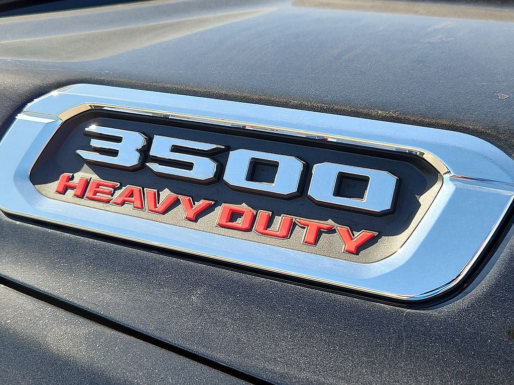2026 RAM 3500 Tradesman Crew Cab 4x4 8' Box
