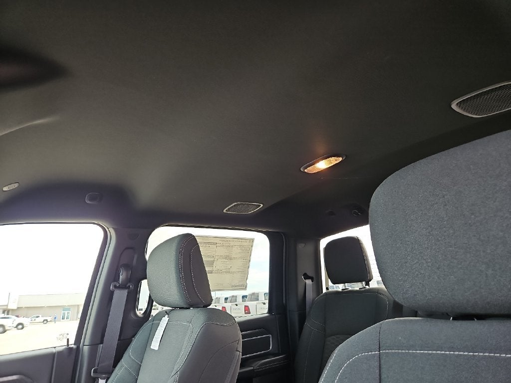 2026 RAM 3500 RAM 3500 LONE STAR CREW CAB 4X4 8' BOX