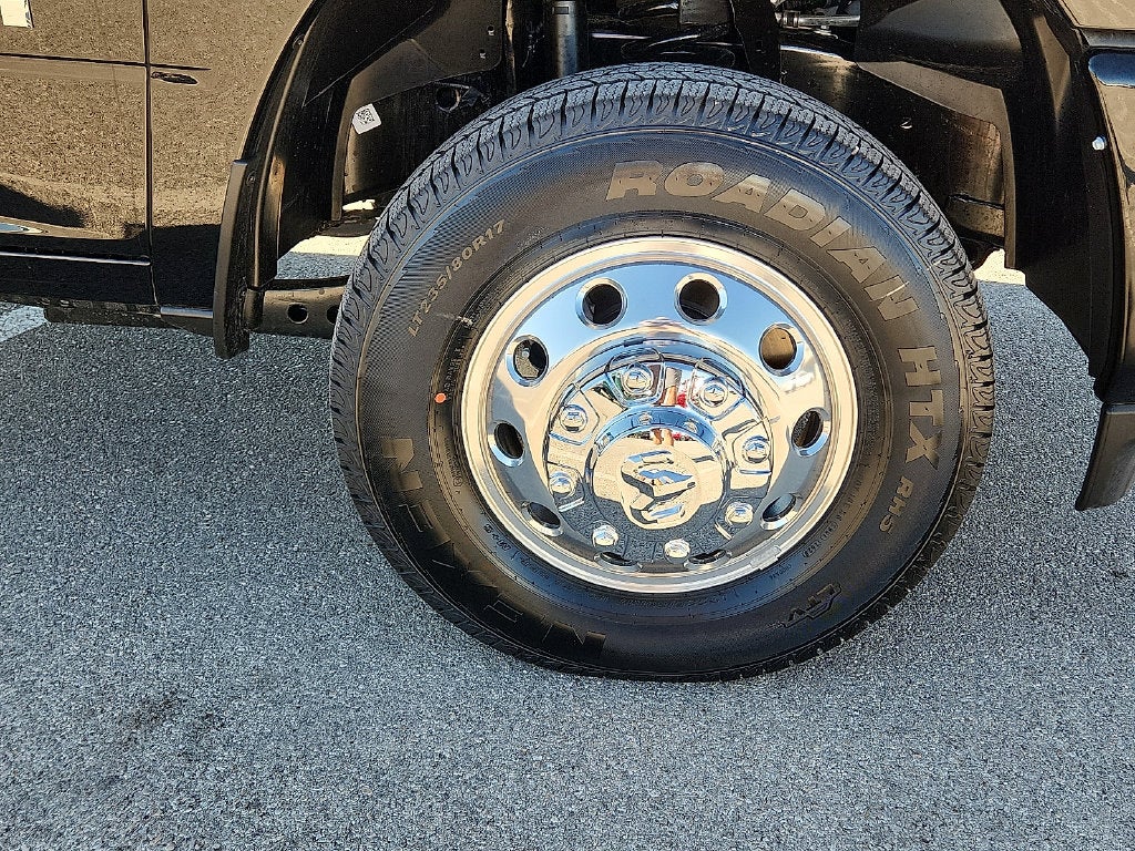2027 RAM 3500 RAM 3500 LONE STAR CREW CAB 4X4 8' BOX