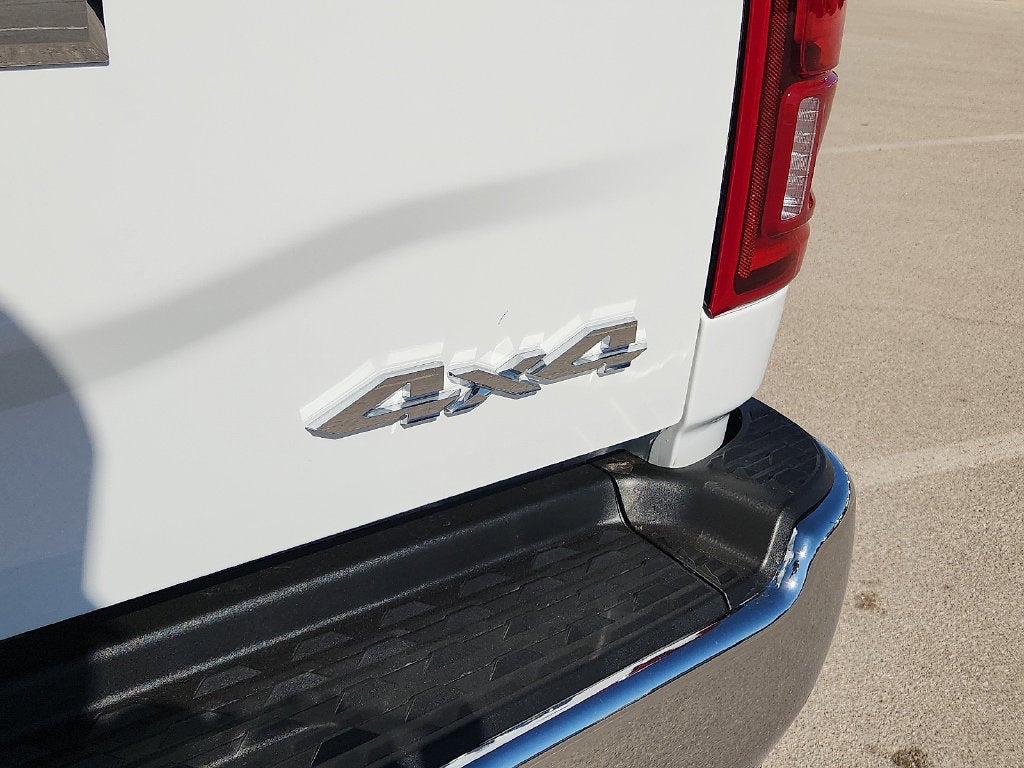 2027 RAM 3500 RAM 3500 LARAMIE CREW CAB 4X4 8' BOX