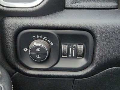 2024 RAM 3500 Laramie Crew Cab 4x4 8' Box