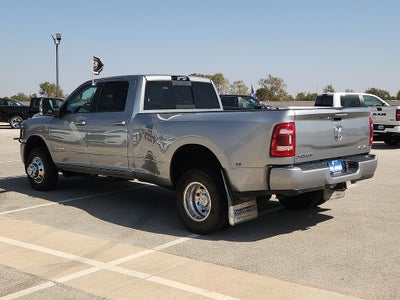 2024 RAM 3500 Laramie Crew Cab 4x4 8' Box