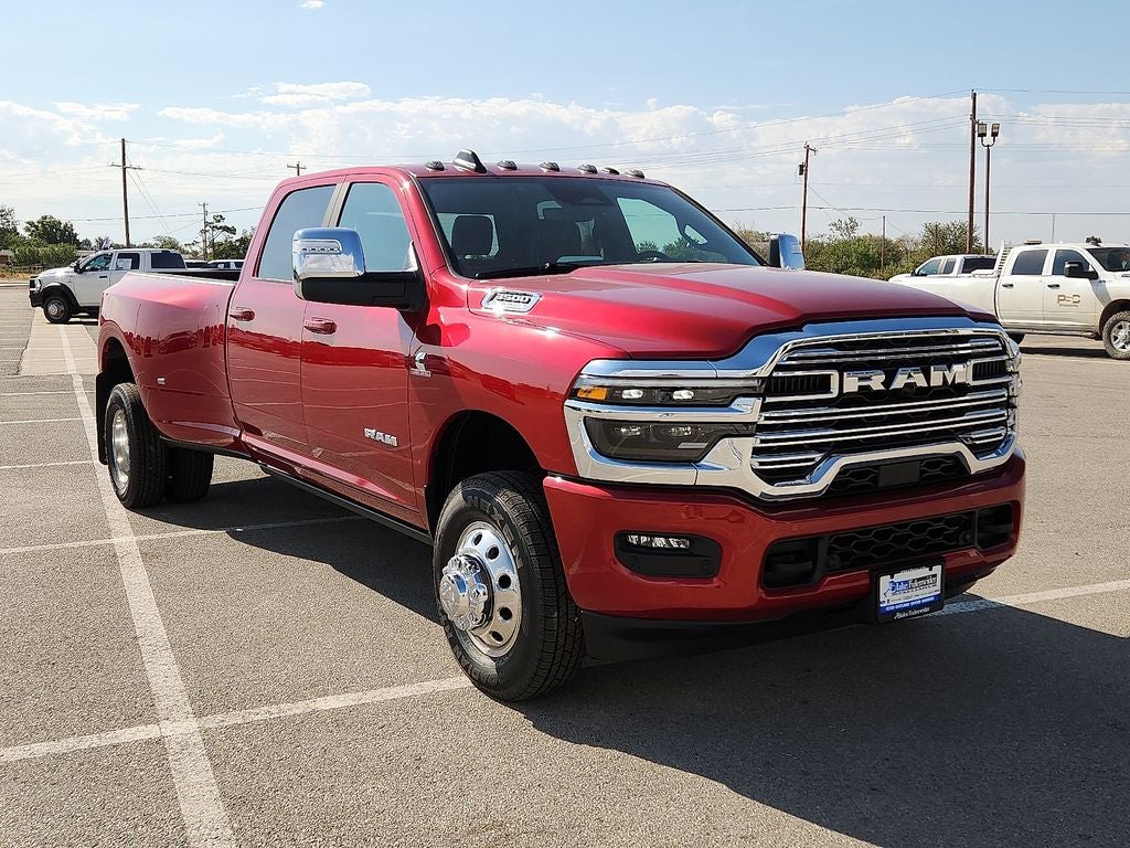 2026 RAM Ram 3500 RAM 3500 LARAMIE CREW CAB 4X4 8' BOX