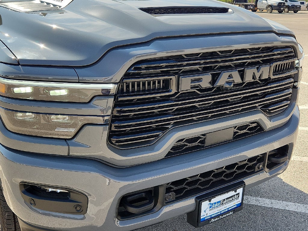 2027 RAM Ram 3500 RAM 3500 LARAMIE MEGA CAB 4X4 6'4' BOX