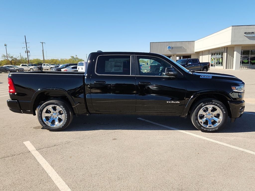 2025 RAM 1500 RAM 1500 LONE STAR CREW CAB 4X2 5'7' BOX